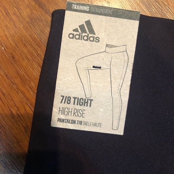 NWT Adidas 7/8 Length Leggings. Size small. Dark blue with red stripes. - Picture 5 of 9